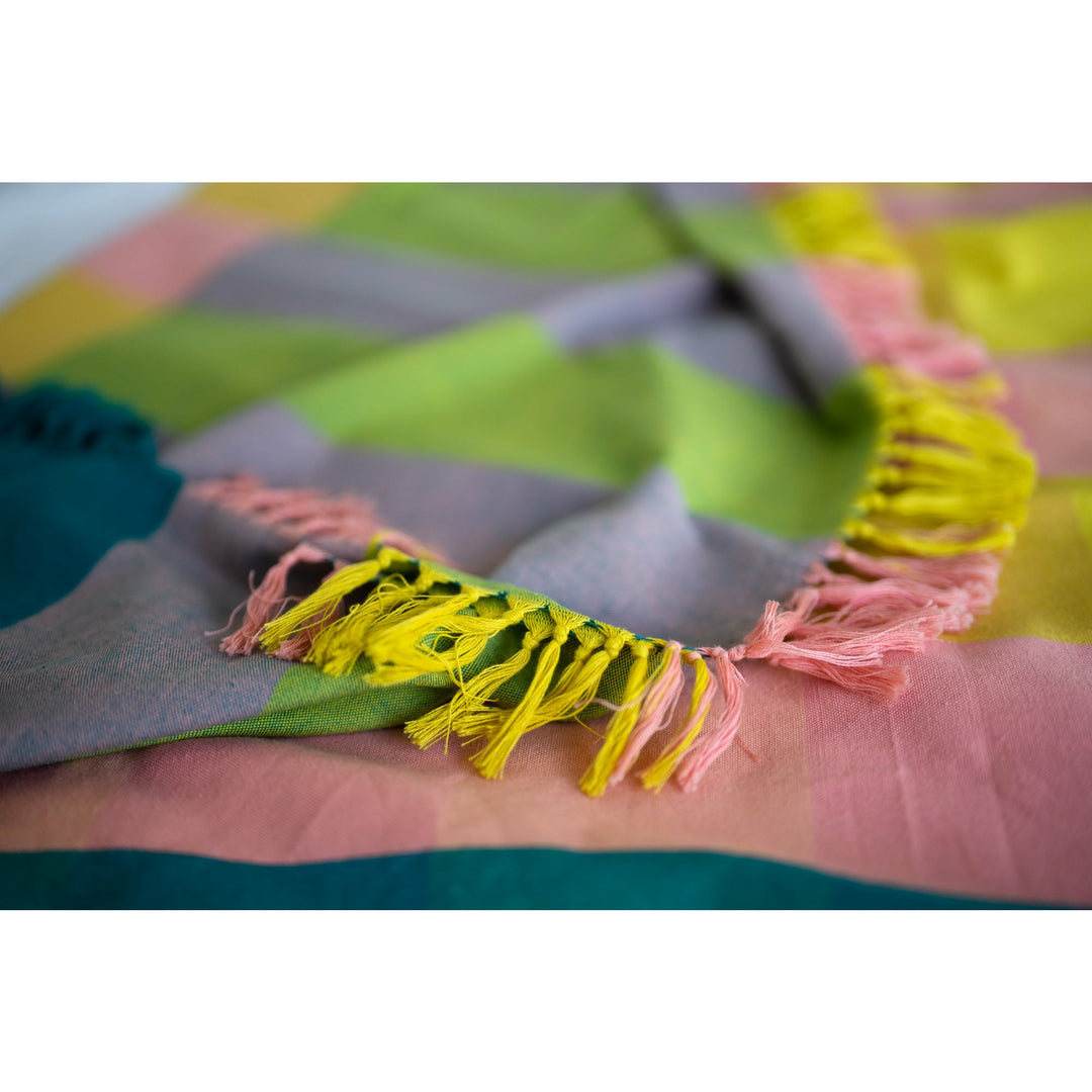 Flossy handloom blanket collection