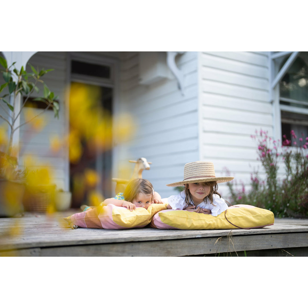 Peaches handloom blanket collection